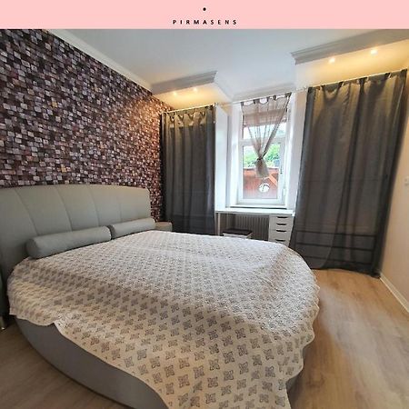 Mozart27 - Ferienwohnung Pirmasens Bagian luar foto